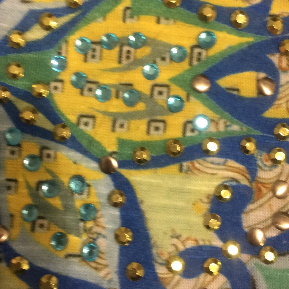 Tunic - Picture 4 of 4